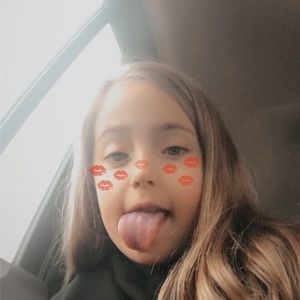 Meet your Posher, Kara